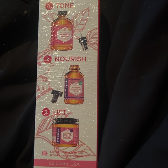 Leven Rose Natural Beauty - Picture 2 of 3